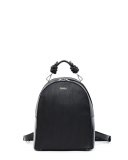 Černý batoh s designovým uchem